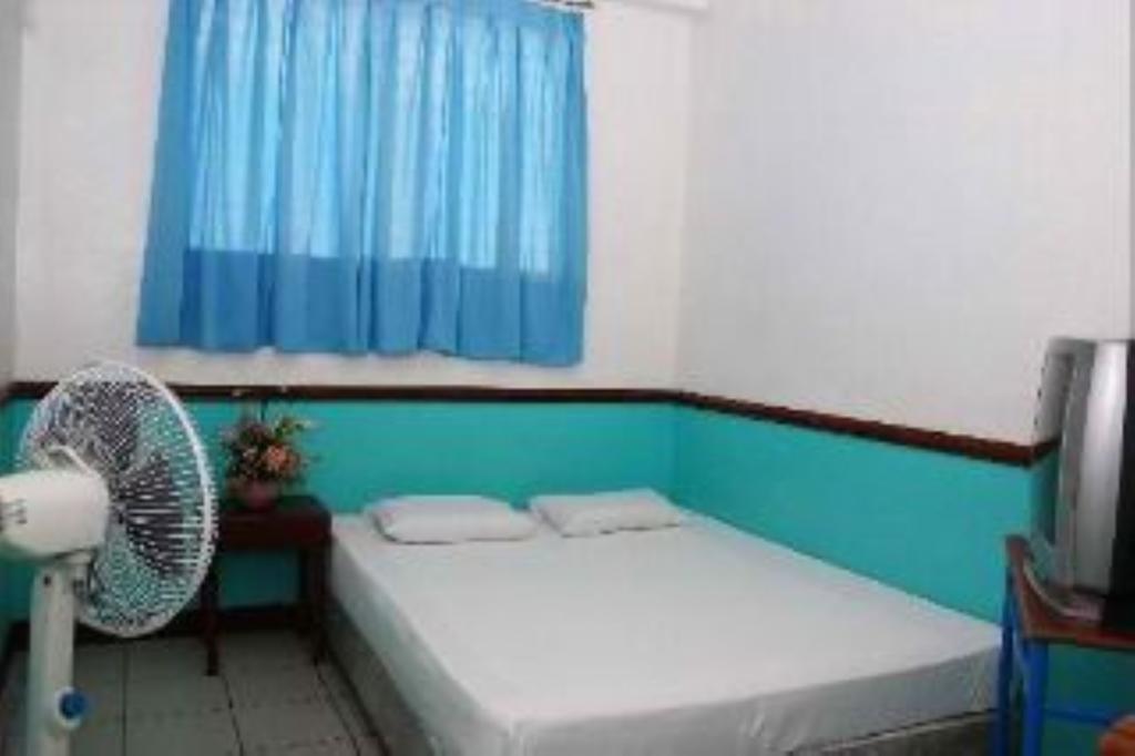 Gv Hotel - Camiguin Mambajao Quarto foto